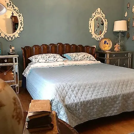 The Queen's House Willa Agrigento