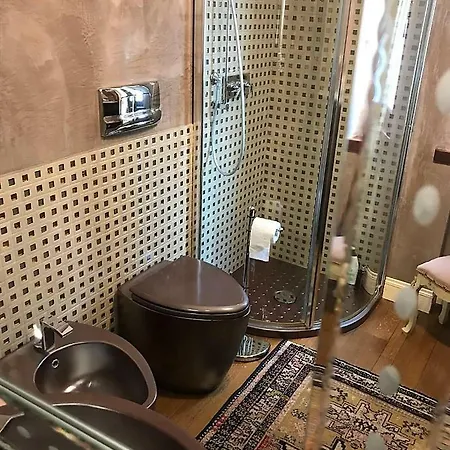 Willa The Queen's House *